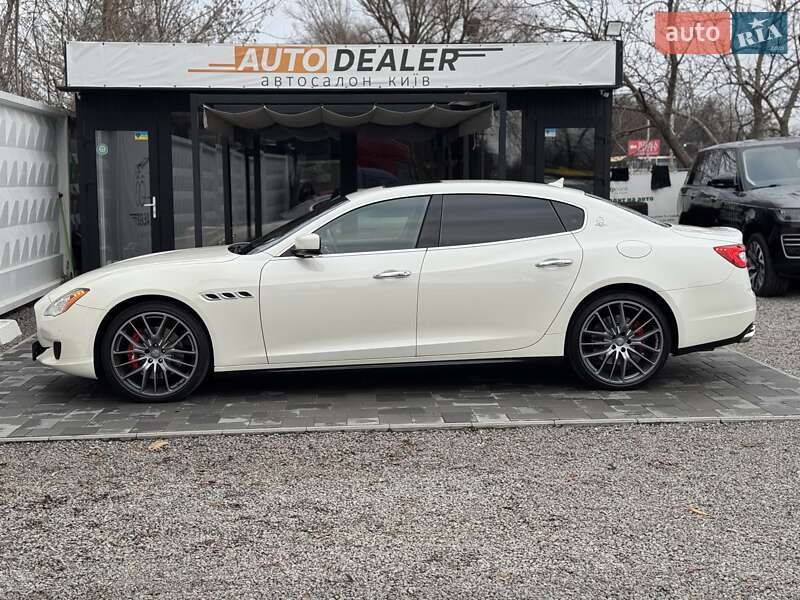 Седан Maserati Quattroporte 2015 в Киеве