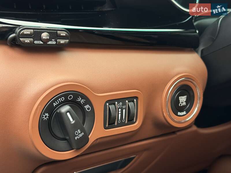 Седан Maserati Quattroporte 2015 в Киеве