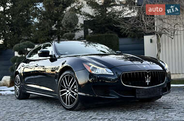 Седан Maserati Quattroporte 2013 в Львові