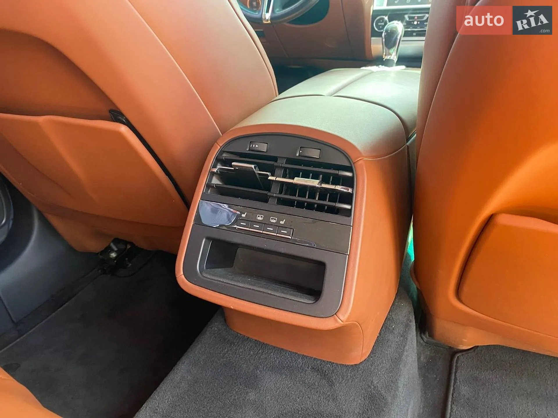 2015 Maserati Quattroporte - мініатюра 26