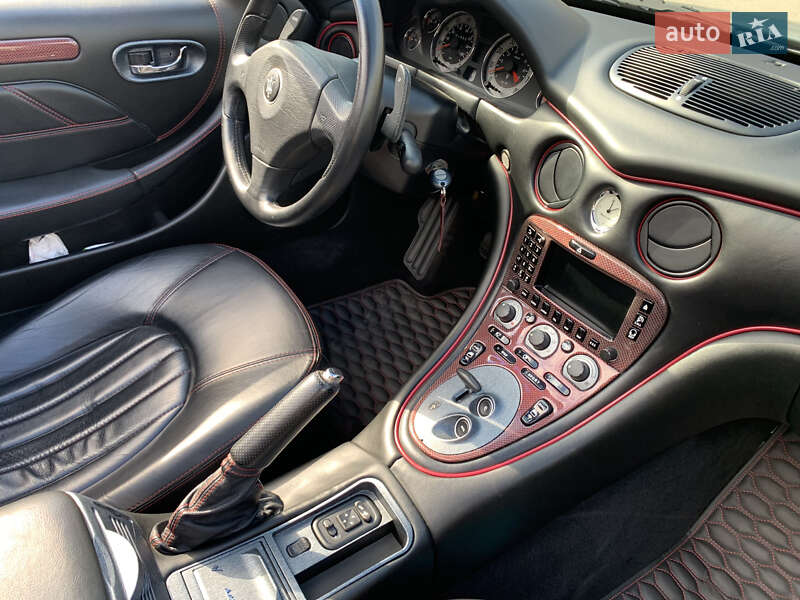 Кабриолет Maserati Spyder 2005 в Днепре