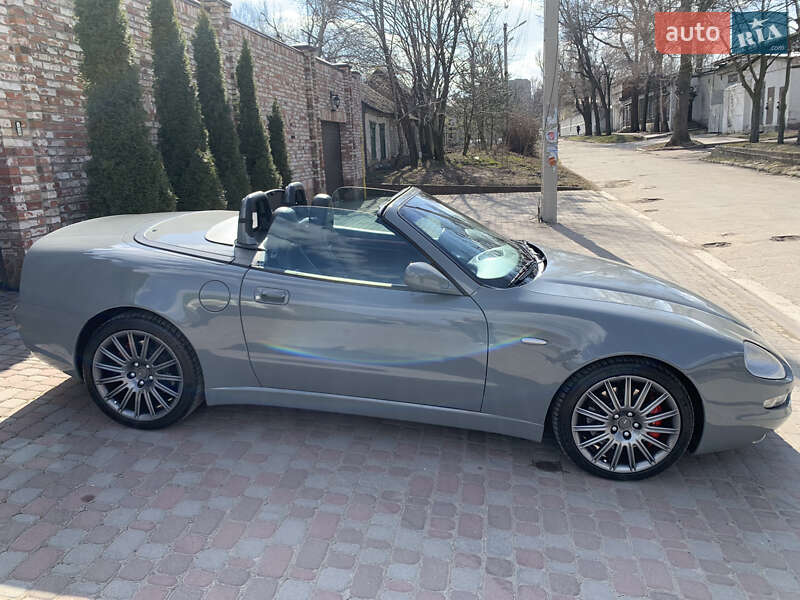 Кабриолет Maserati Spyder 2005 в Днепре