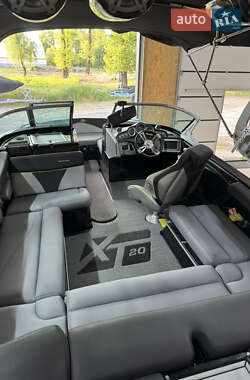 Катер MasterCraft XT20 2017 в Киеве фото 7 Катер MasterCraft XT20 2017 в Киеве