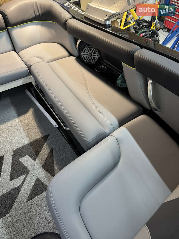 Катер MasterCraft XT20 2017 в Киеве фото 13 Катер MasterCraft XT20 2017 в Киеве