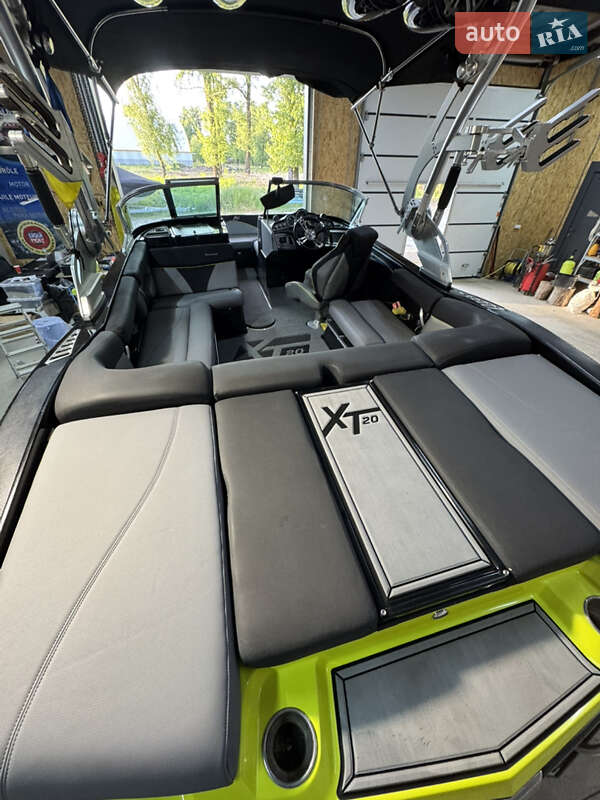 Катер MasterCraft XT20 2017 в Киеве фото 10 Катер MasterCraft XT20 2017 в Киеве