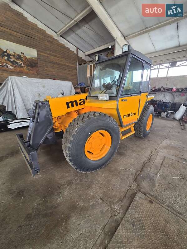 Телескопический погрузчик Matbro TS 1995 в Томашполе