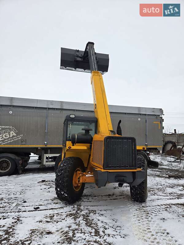 Телескопический погрузчик Matbro TS 1995 в Томашполе