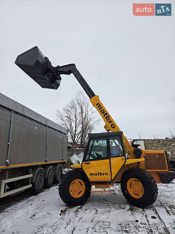 Телескопический погрузчик Matbro TS 1995 в Томашполе