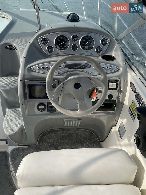 Катер Maxum 2500SCR 2005 в Києві