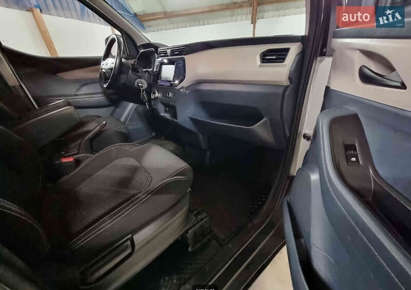 Грузовой фургон Maxus e-Deliver 3 2020 в Киеве