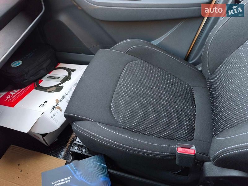 Грузовой фургон Maxus e-Deliver 3 2023 в Киеве