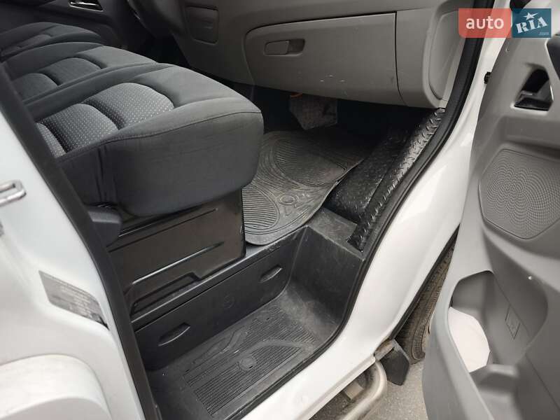 Грузовой фургон Maxus e-Deliver 9 2021 в Киеве