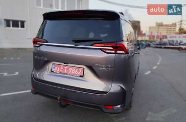 Минивэн Maxus Euniq 5 2021 в 