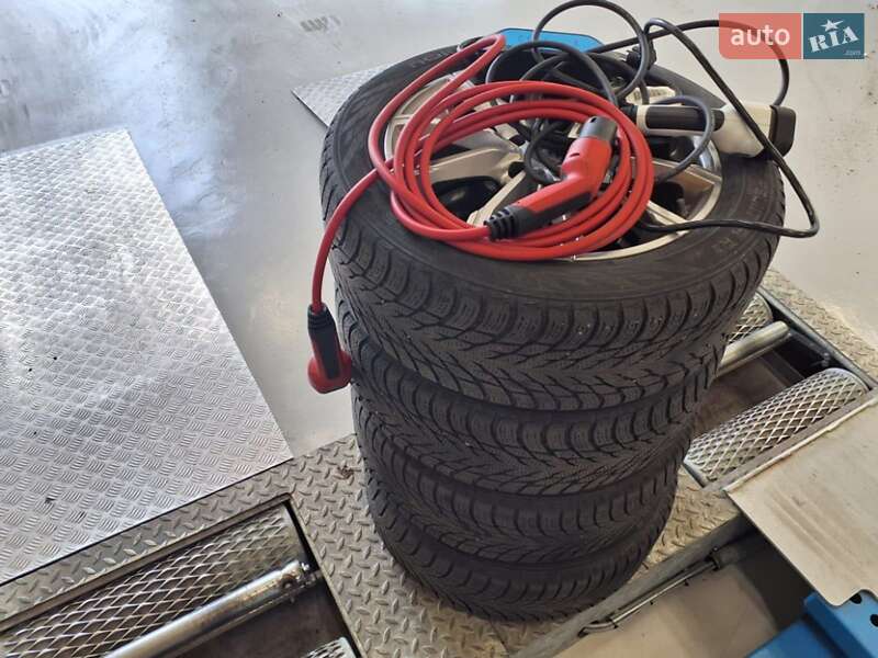 Мінівен Maxus Euniq 5 2021 в Києві