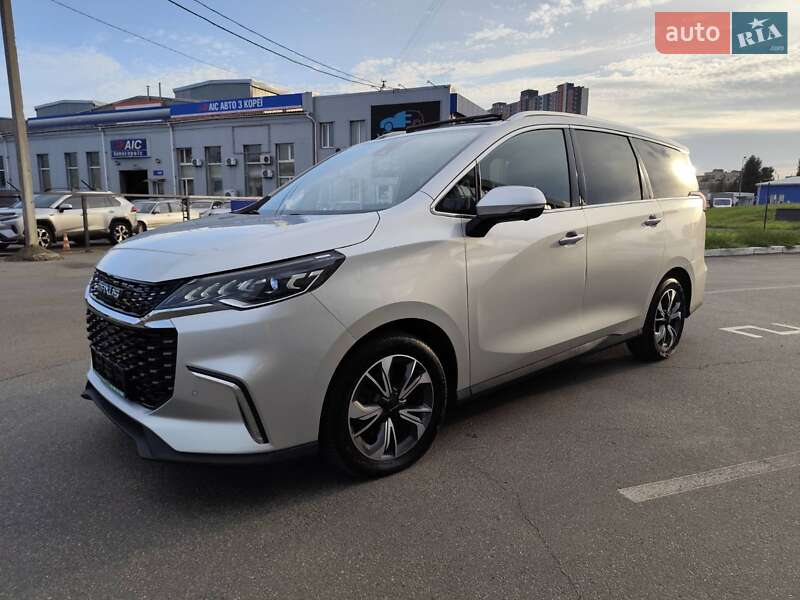 Минивэн Maxus Euniq 5 2020 в Киеве