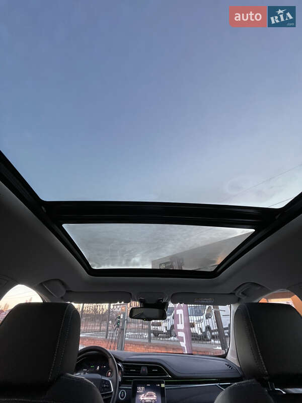 Внедорожник / Кроссовер Maxus Euniq 6 2022 в Киеве