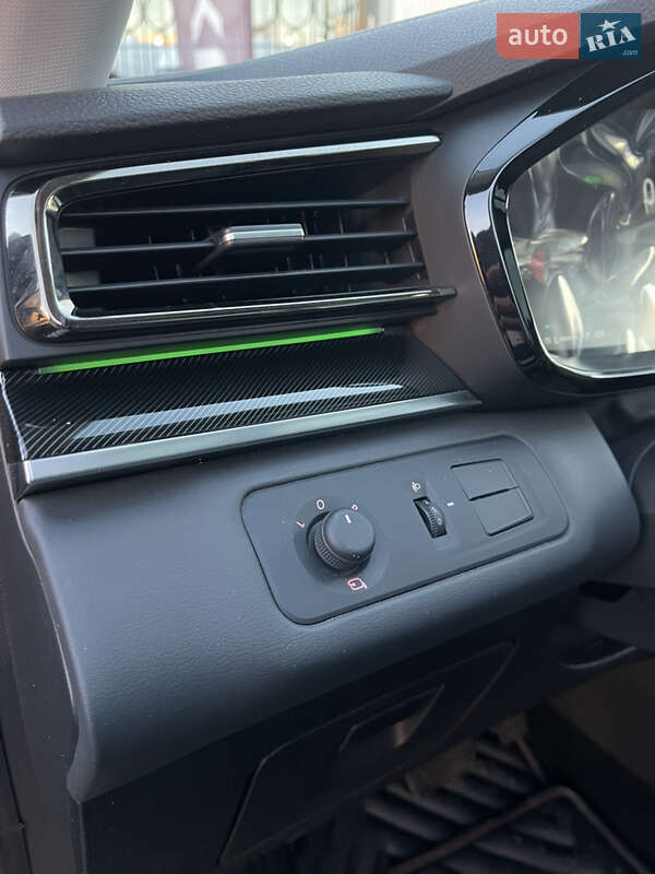 Внедорожник / Кроссовер Maxus Euniq 6 2022 в Киеве