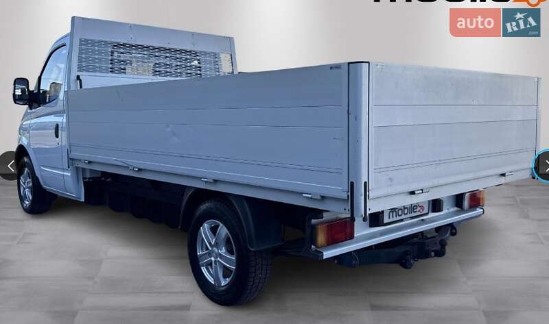 Maxus EV80 2020