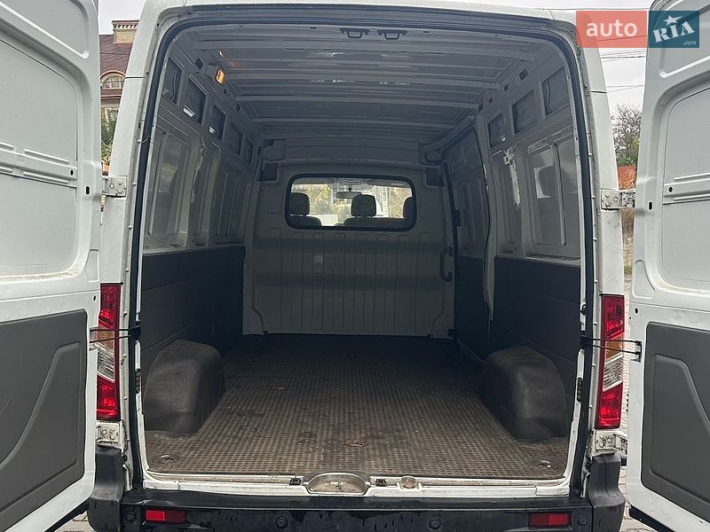 Грузовой фургон Maxus EV80 2017 в Черновцах фото 10 Грузовой фургон Maxus EV80 2017 в Черновцах