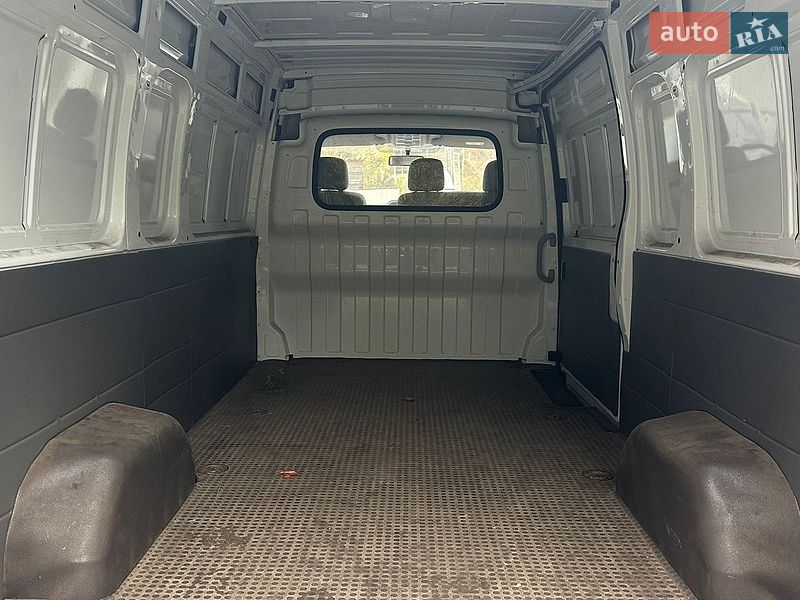 Грузовой фургон Maxus EV80 2017 в Черновцах фото 11 Грузовой фургон Maxus EV80 2017 в Черновцах