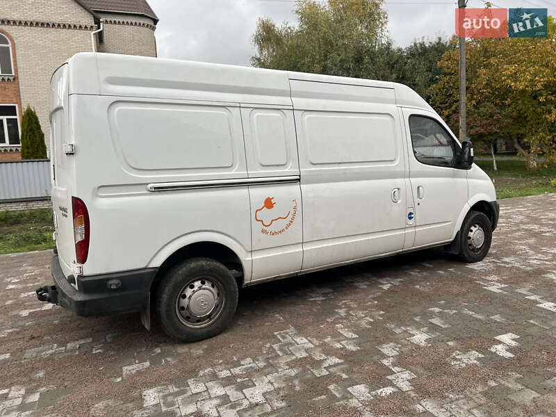 Вантажний фургон Maxus V80 2017 в Луцьку