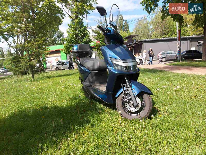 Скутер Maxxter Nova 2022 в 
