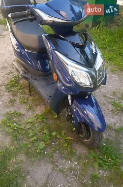 Скутер Maxxter Nova 2022 в 
