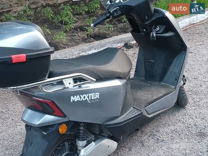 Скутер Maxxter Nova 2025 в Кропивницькому фото 2 Скутер Maxxter Nova 2025 в Кропивницькому