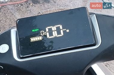 Скутер Maxxter Nova 2025 в Кропивницькому фото 4 Скутер Maxxter Nova 2025 в Кропивницькому