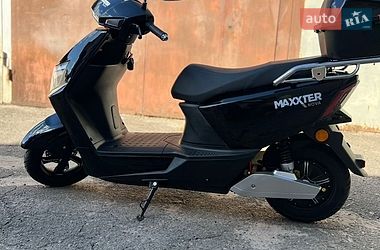 Макси-скутер Maxxter Nova 2025 в Киеве