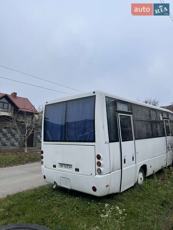 Туристичний / Міжміський автобус МАЗ 256 2007 в Рівному