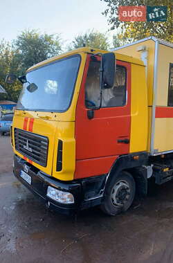 Грузовой фургон МАЗ 437040 2015 в 