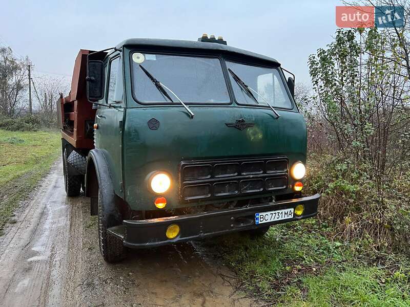 Самосвал МАЗ 500 1973 в 