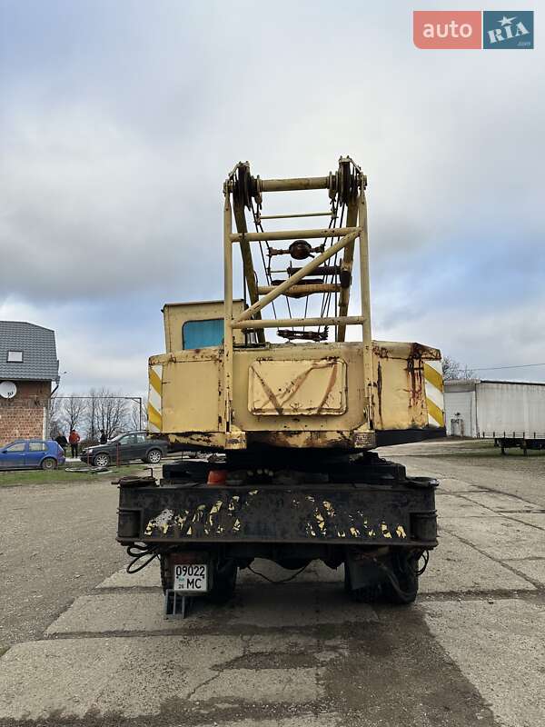 Автокран МАЗ 5334 1985 в Чернівцях