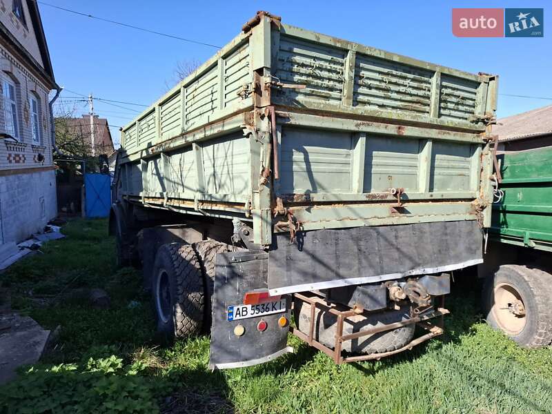 Самоскид МАЗ 5335 1990 в Томашполі