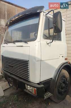 Грузовой фургон МАЗ 533702 2005 в 
