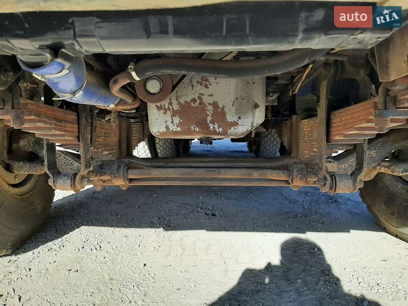 Самосвал МАЗ 551605 2005 в Долине
