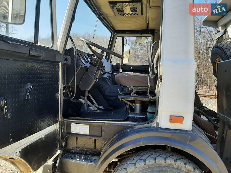Самосвал МАЗ 551605 2005 в Долине