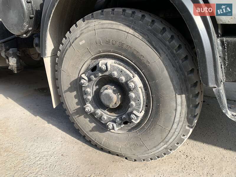 Самосвал МАЗ 551605 2006 в Киеве