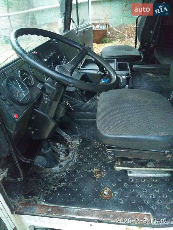 Самосвал МАЗ 551605 2009 в Вараше фото 3 Самосвал МАЗ 551605 2009 в Вараше