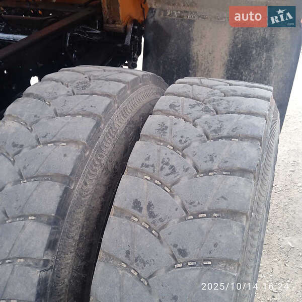 Самоскид МАЗ 555102 2008 в Городку