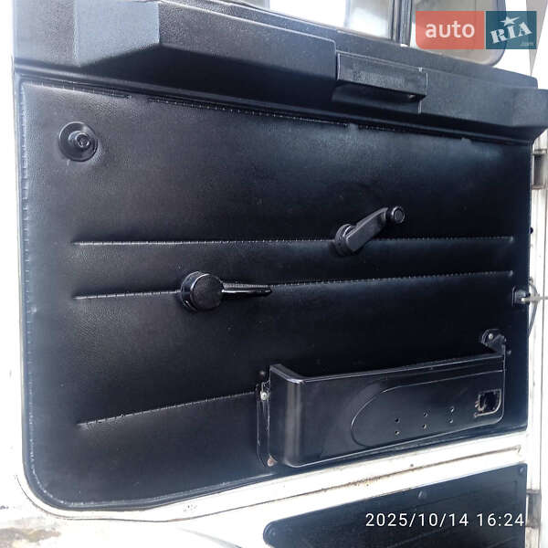 Самоскид МАЗ 555102 2008 в Городку