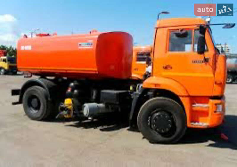 Пескоразбрасывающая машина МАЗ 5571 2009 в Одессе