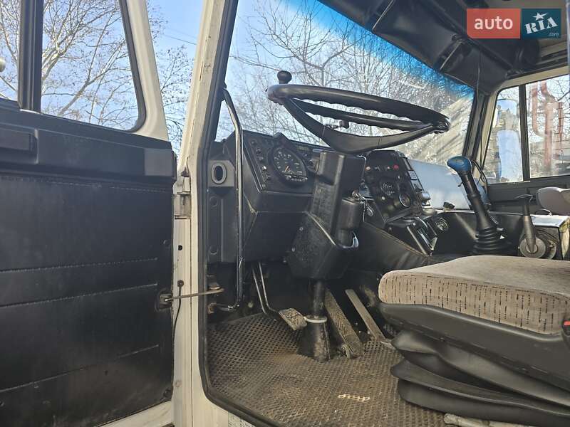 Контейнеровоз МАЗ 6303 1998 в Николаеве