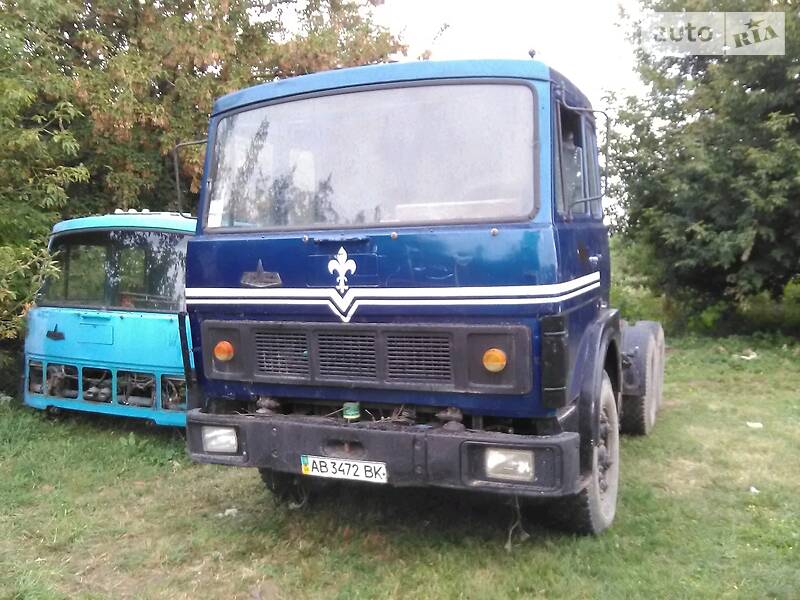 МАЗ 64229