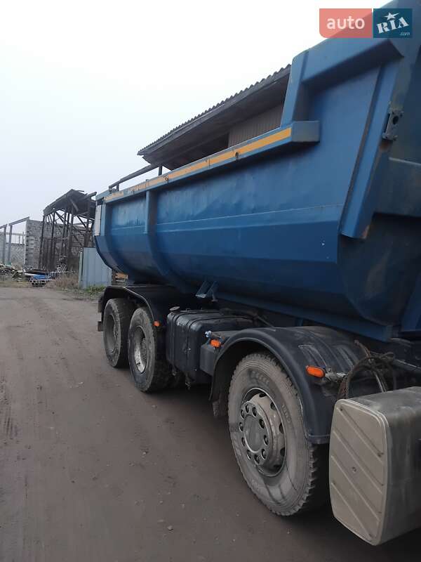 Самосвал МАЗ 6516V8 2011 в Ивано-Франковске