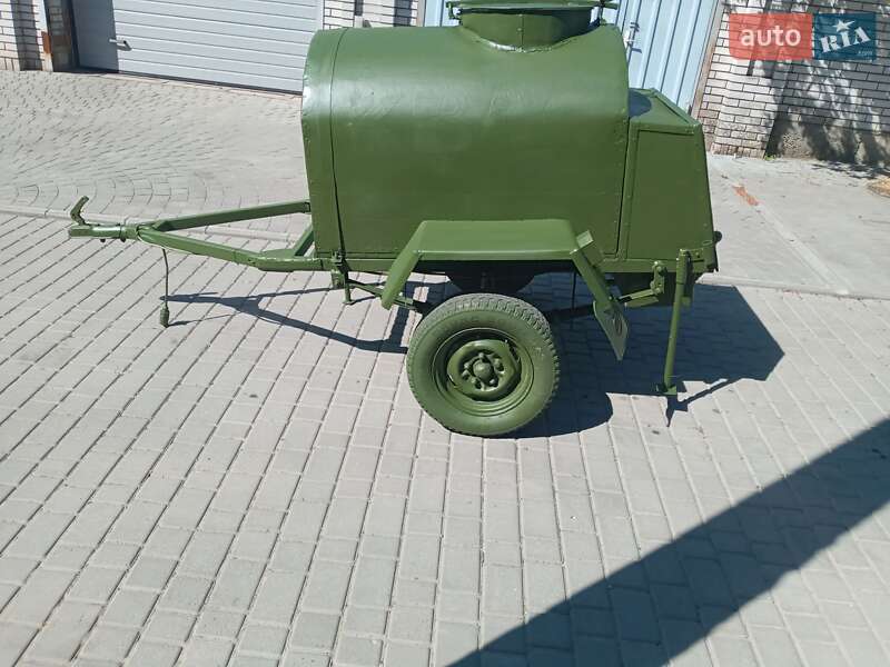 Легковой прицеп МАЗ 8132 1996 в Запорожье