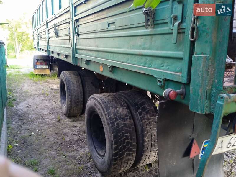 Бортовой полуприцеп МАЗ 938662 1995 в Чернобае