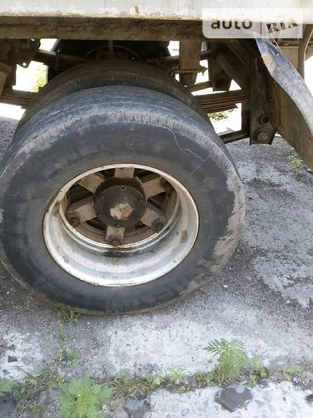Бортовой полуприцеп МАЗ 9397 1993 в Оратове