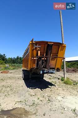 Самоскид напівпричіп МАЗ 950600 2003 в Стрию